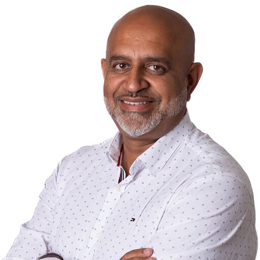 Achi Lewis-Dhaliwal