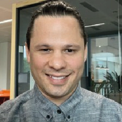 Raviv Raz